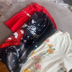 Graphic t-shirt set (3)